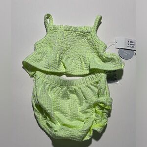 Gap baby girl set
